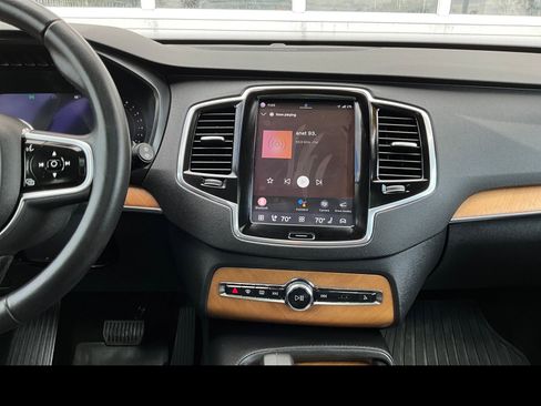 Certified 2023 Volvo XC90 B6 Plus w/ Protection Package Premier AWD/4WD image 9