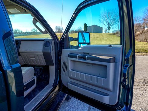 Used 2008 Ford F350 XLT image 19