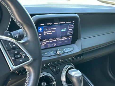 Used 2022 Chevrolet Camaro LT w/ Technology Package RWD image 15