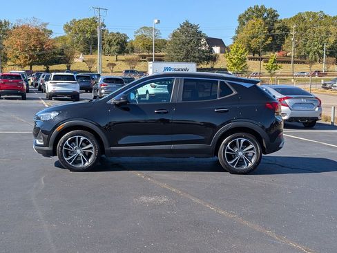 Used 2022 Buick Encore GX Select image 5