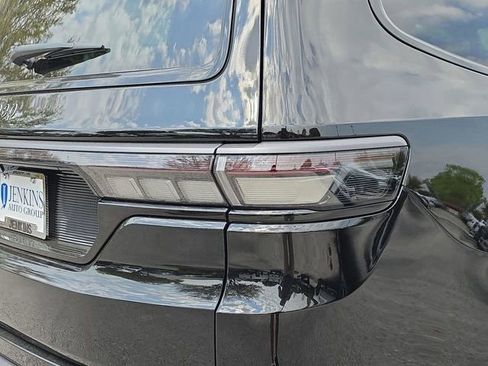 New 2026 Jeep Grand Wagoneer Limited AWD/4WD image 14
