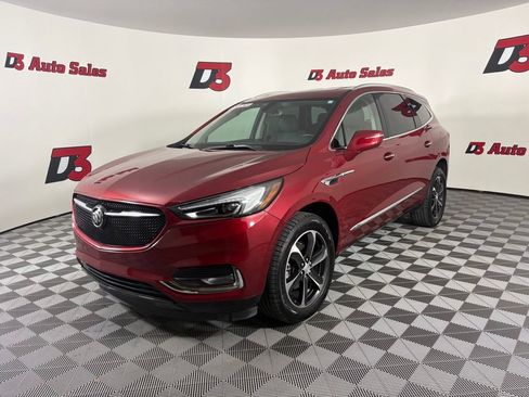 Used 2021 Buick Enclave Essence w/ Sport Touring Edition FWD image 2