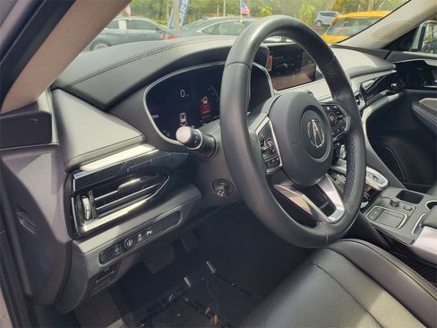 Used 2023 Acura MDX FWD w/ Technology Package image 16