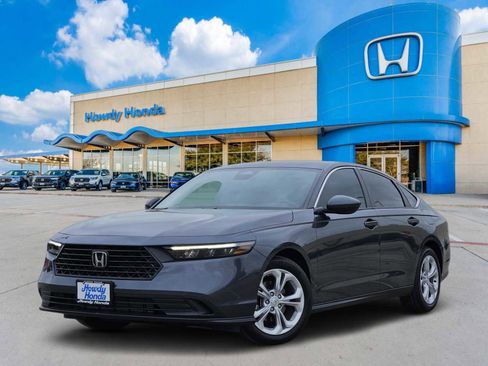 Used 2025 Honda Accord LX image 1