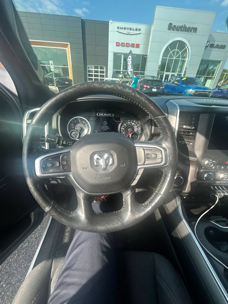 Used 2019 RAM 1500 Big Horn RWD image 12