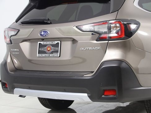 Used 2023 Subaru Outback Limited image 41