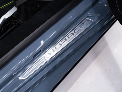 Used 2023 Lamborghini Huracan STO RWD image 22