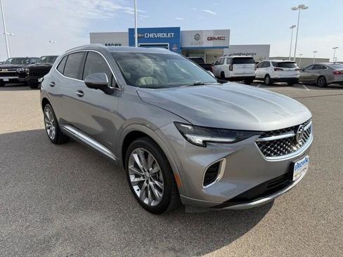 Used 2023 Buick Envision Avenir image 37