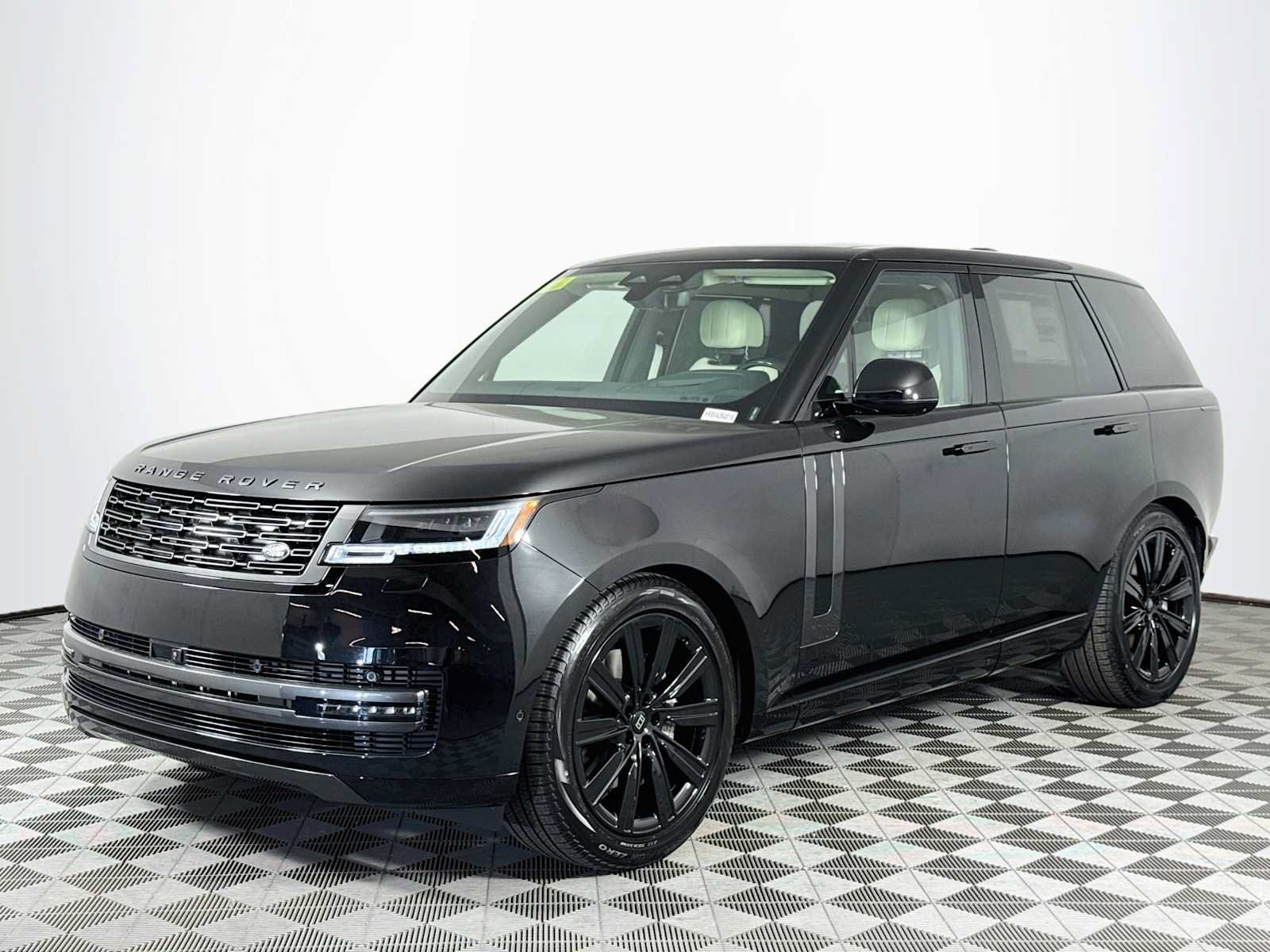 New 2027 Land Rover Range Rover SE AWD/4WD image 1