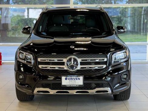 Used 2023 Mercedes-Benz GLB 250 4MATIC image 2