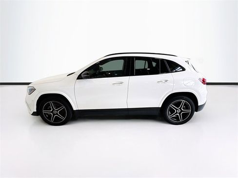 Certified 2024 Mercedes-Benz GLA 250 4MATIC image 8