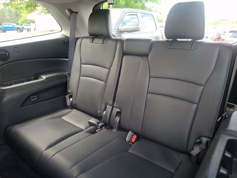 Used 2022 Honda Pilot Special Edition image 11