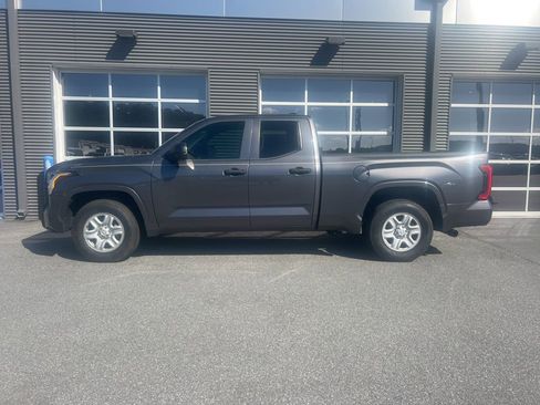 Used 2022 Toyota Tundra SR image 2