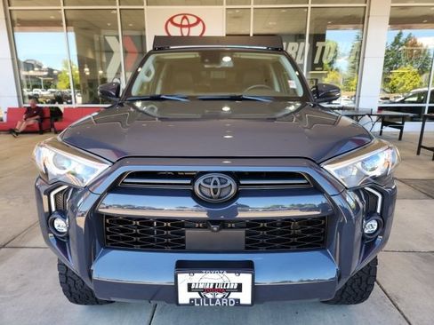 Used 2024 Toyota 4Runner SR5 Premium w/ SR5 Premium Package AWD/4WD image 5