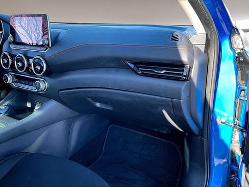 Used 2023 Nissan Sentra SR w/ Electronics Package image 16
