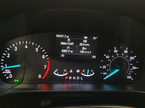 Used 2021 Ford Escape SE w/ SE Sport Appearance Package image 23