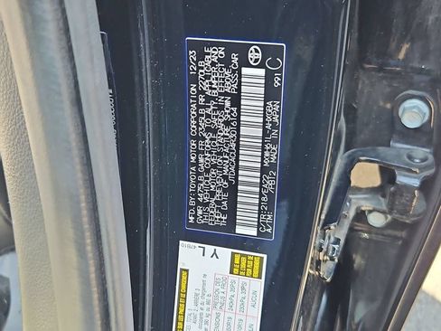Used 2024 Toyota Prius Prime FWD image 29