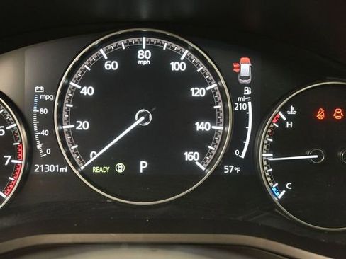 Used 2024 MAZDA CX-90 3.3 Turbo w/ Preferred Plus AWD/4WD image 19