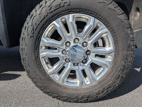 Used 2020 GMC Sierra 2500 Denali image 12