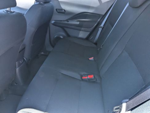 Used 2023 Nissan Kicks S FWD image 10
