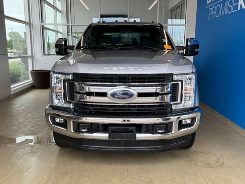 Used 2017 Ford F350 XLT AWD/4WD image 5