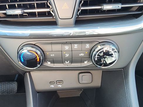 New 2026 Buick Encore GX Preferred image 26