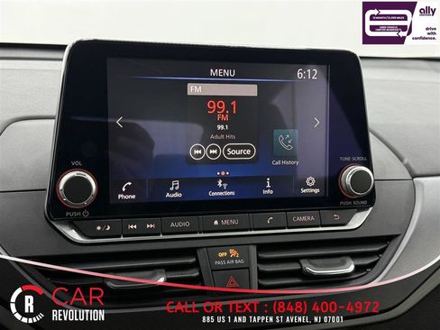 Used 2023 Nissan Altima 2.5 SR FWD image 14