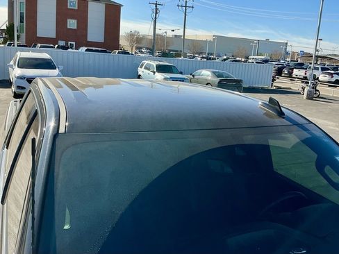 Used 2023 Chevrolet Silverado 2500 High Country w/ LPO, Hitch Package image 12