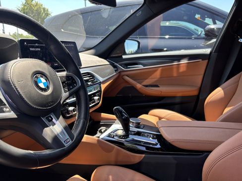 Certified 2023 BMW 530i w/ M Sport Package RWD image 32
