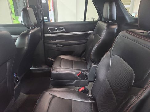 Used 2018 Ford Explorer Sport w/ Equipment Group 401A AWD/4WD image 11