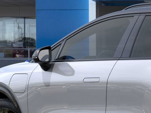 New 2026 Chevrolet Equinox EV RS image 12