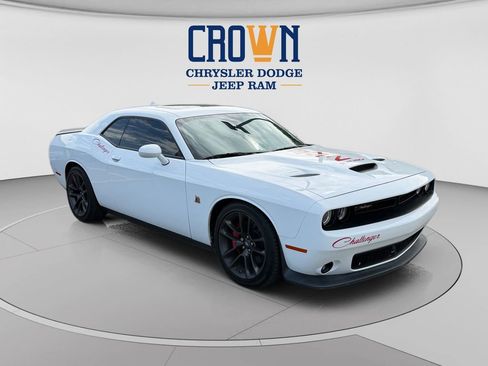 Used 2022 Dodge Challenger R/T Scat Pack w/ Plus Package RWD image 1