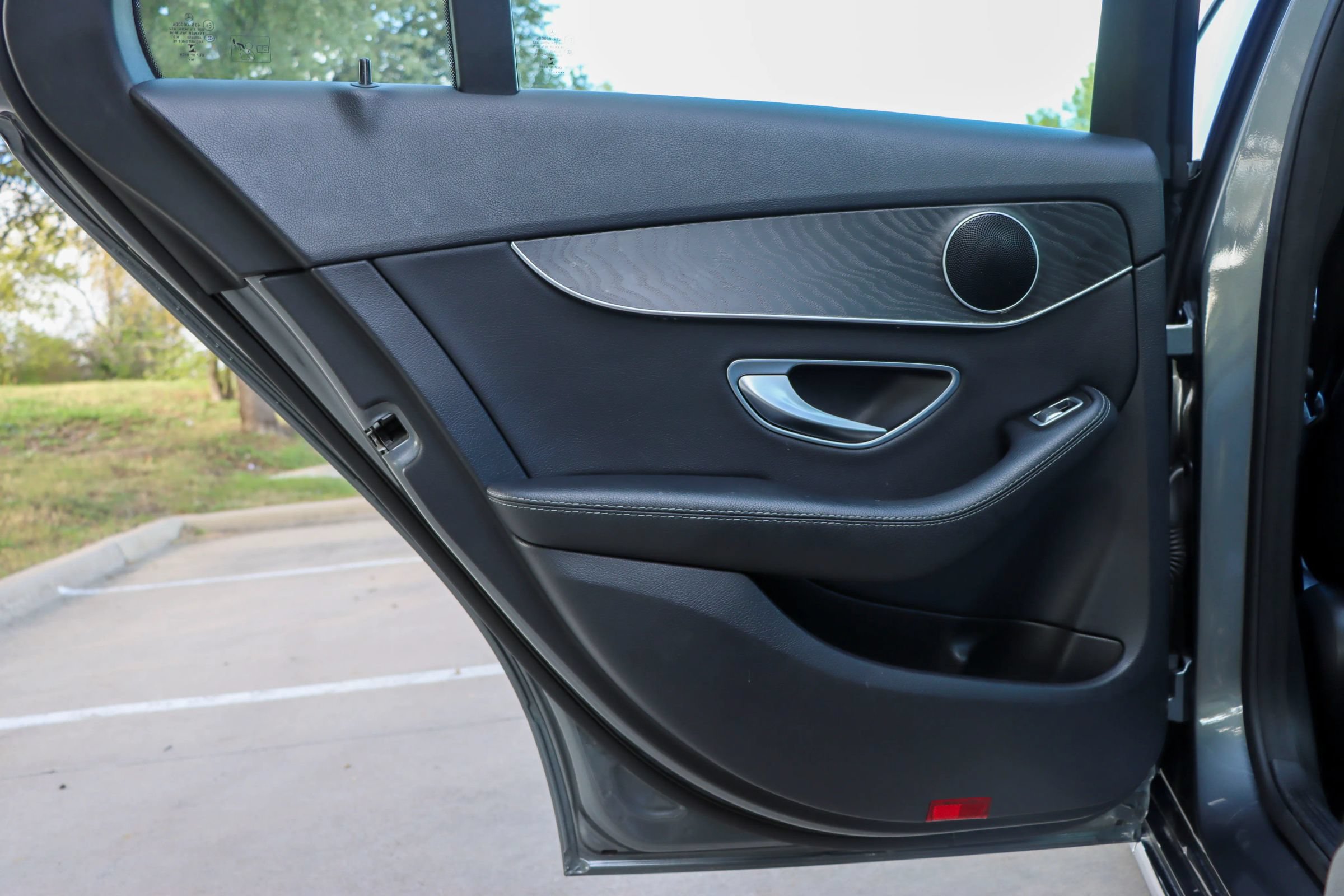Used 2017 Mercedes-Benz C 300 4MATIC Sedan image 12