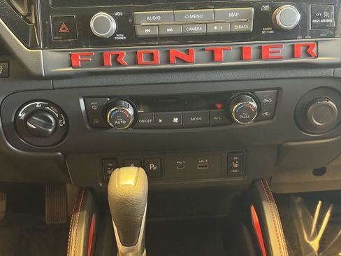 New 2026 Nissan Frontier PRO-4X w/ Pro Premium Package AWD/4WD image 19