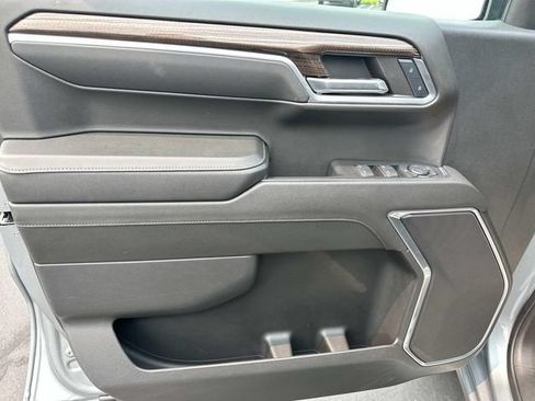Certified 2024 Chevrolet Silverado 1500 LT AWD/4WD image 18