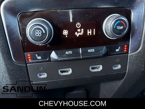 Used 2022 Chevrolet Tahoe Z71 w/ Z71 Off-Road Package image 42