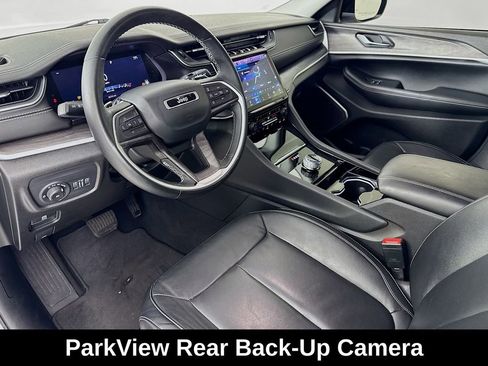 Used 2022 Jeep Grand Cherokee L Limited RWD image 10