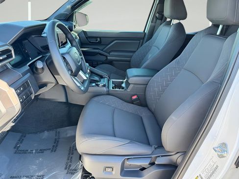 Used 2024 Toyota Tacoma SR5 w/ SR5 Upgrade Package image 10