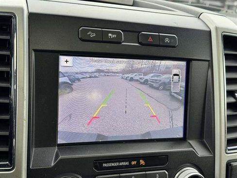 Used 2019 Ford F150 Lariat w/ Equipment Group 502A Luxury image 21