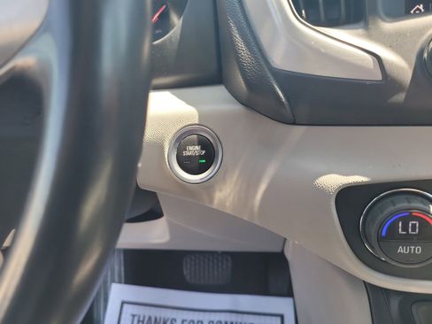 Used 2020 GMC Terrain SLE w/ Driver Convenience Package FWD image 19