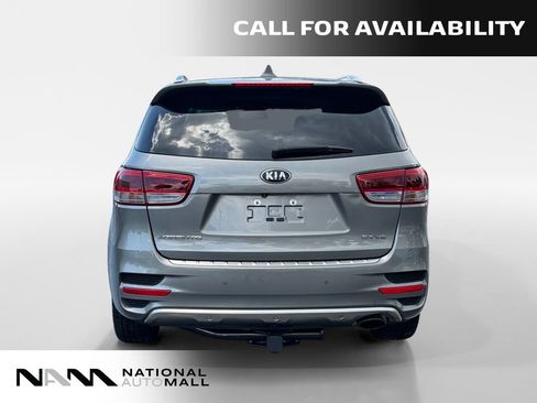 Used 2017 Kia Sorento SX FWD image 4
