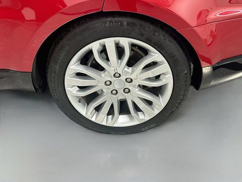 Used 2019 Land Rover Range Rover Sport HSE AWD/4WD image 34
