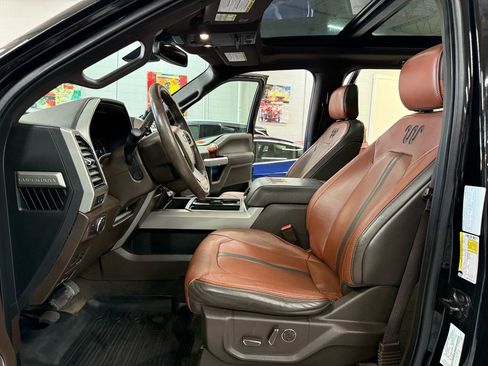 Used 2018 Ford F250 King Ranch w/ King Ranch Ultimate Package image 11