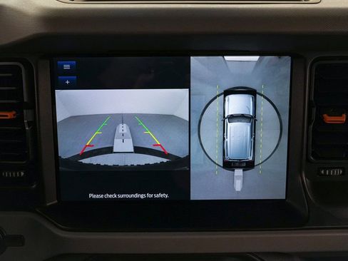 Certified 2023 Ford Bronco Badlands image 28