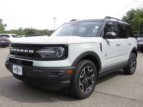 Used 2021 Ford Bronco Sport Outer Banks AWD/4WD image 1