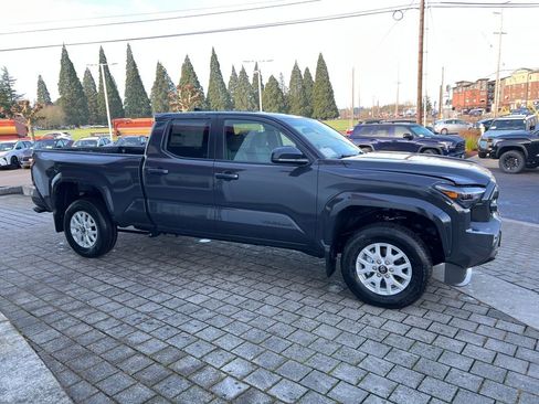 New 2026 Toyota Tacoma SR5 AWD/4WD image 6
