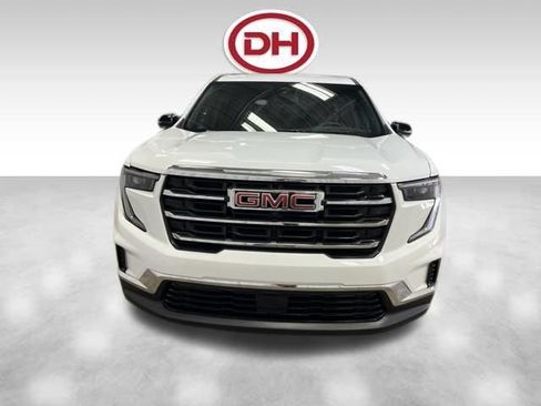 Used 2025 GMC Acadia Elevation image 6