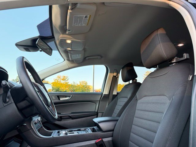 Used 2024 Ford Edge SE w/ Black Appearance Package AWD/4WD image 23
