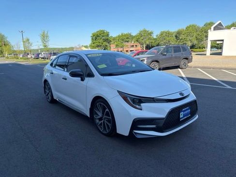 Used 2021 Toyota Corolla SE FWD image 5