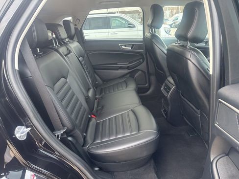Certified 2022 Ford Edge SEL w/ Convenience Package image 40